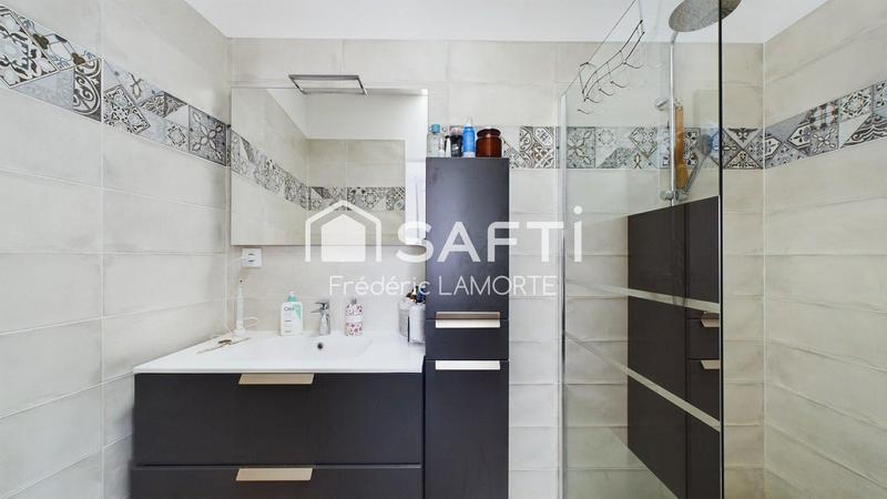 Maison - 158 m² - 7 pièces