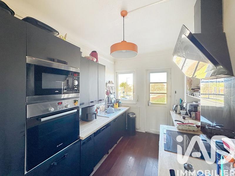 Appartement - 99 m² - 5 pièces