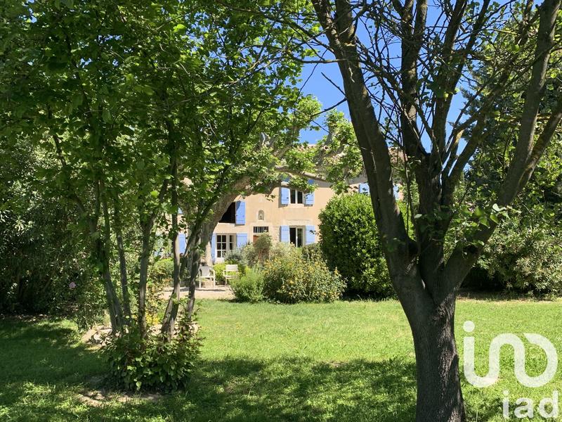 Maison - 243 m² - 8 pièces