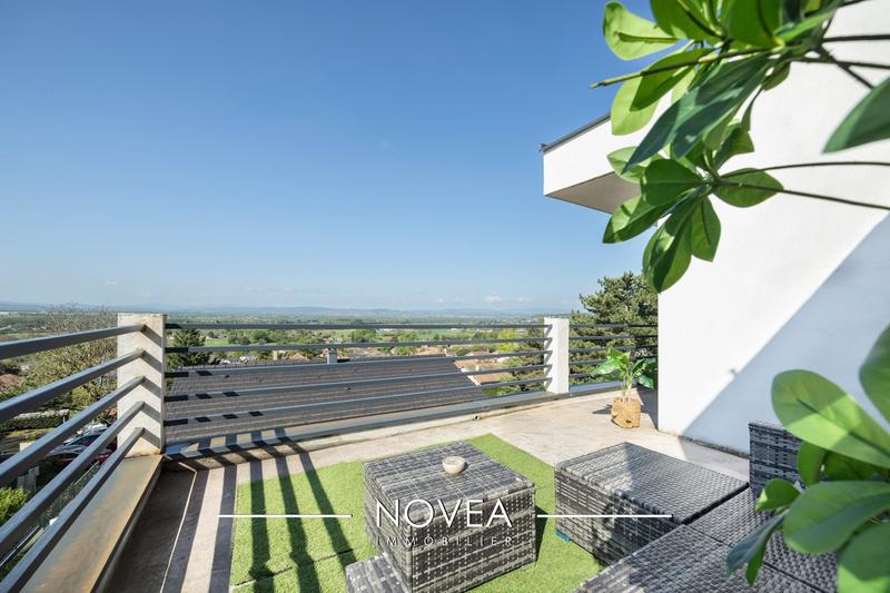 Maison contemporaine - 177 m² - 6 pièces