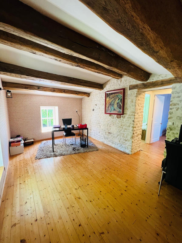 Maison - 190 m² - 8 pièces