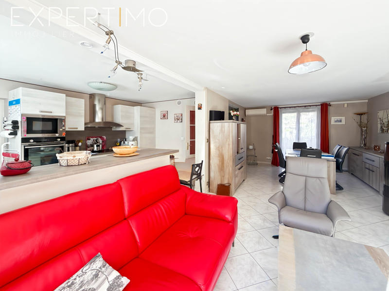 Maison - 104 m² - 5 pièces