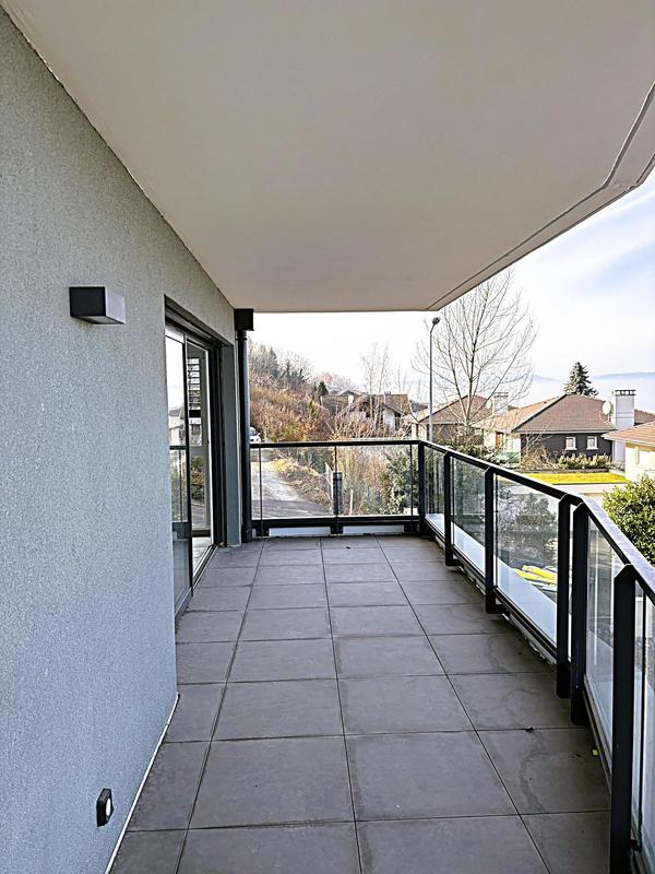 Appartement - 93 m² - 4 pièces