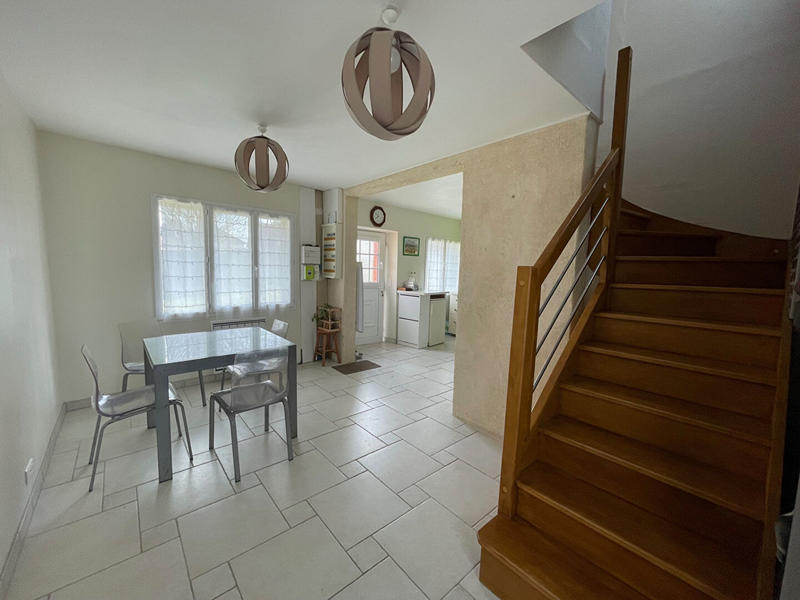 Maison - 75 m² - 5 pièces