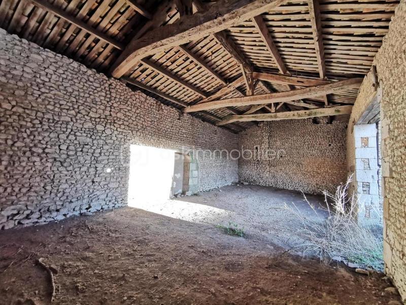 Maison - 240 m² - 5 pièces