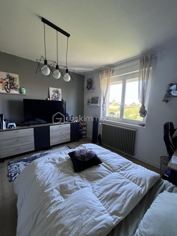 Maison traditionnelle - 191 m² - 6 pièces