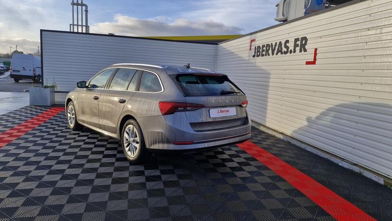 Skoda Octavia Combi Tsi Mhev E-Tec 110 Ch Dsg7 Style