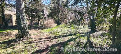 Terrain constructible - 553 m²