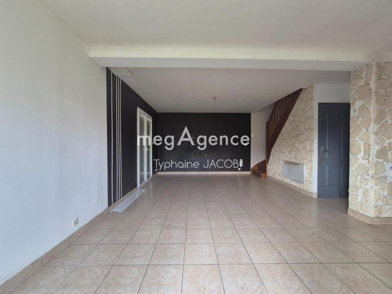 Maison - 100 m² - 5 pièces