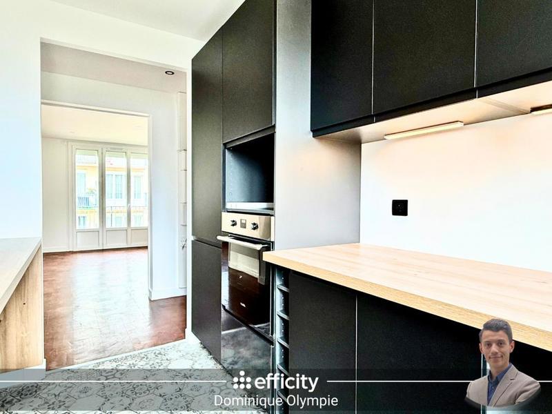 Appartement - 70 m² - 4 pièces