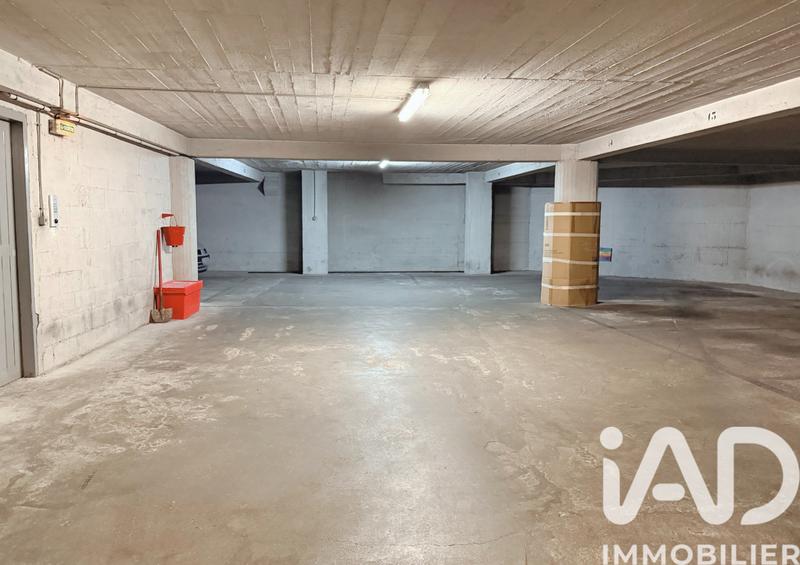 Parking - 11 m²