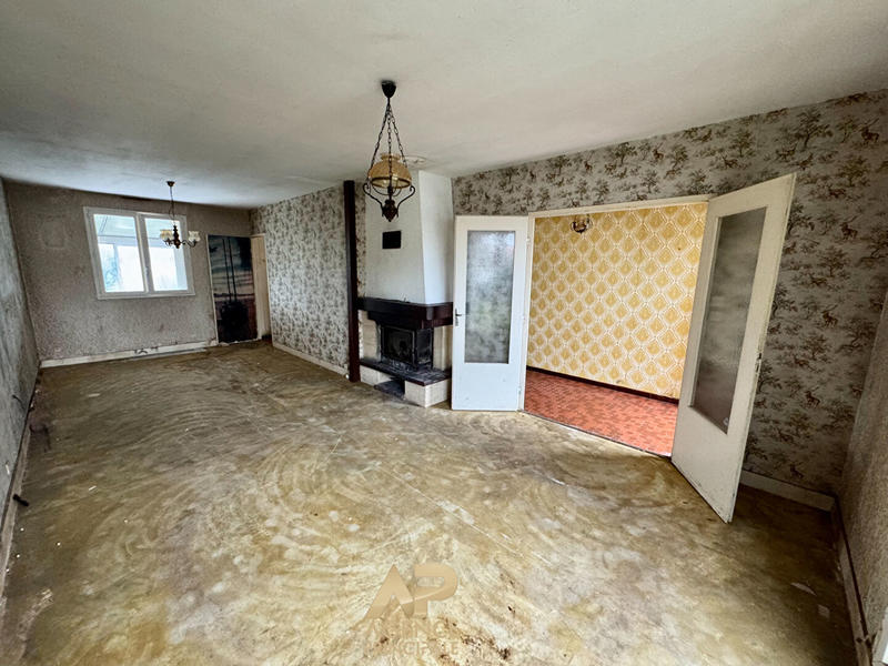 Maison - 85 m² - 4 pièces