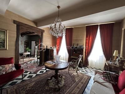 Maison de ville - 200 m² - 7 pièces