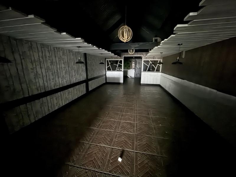 Local commercial - 1 192 m²