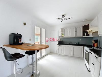 Maison - 92 m² - 5 pièces