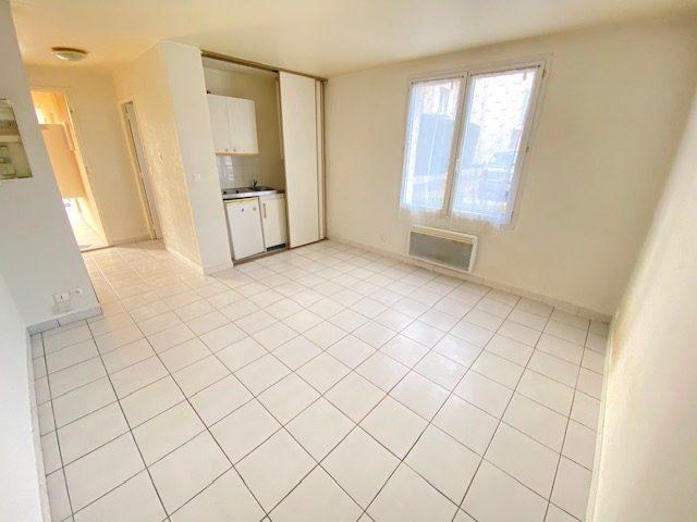 Appartement - 20 m² - 1 pièce