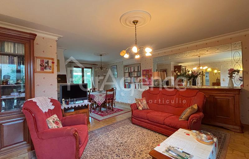 Maison - 120 m² - 4 pièces