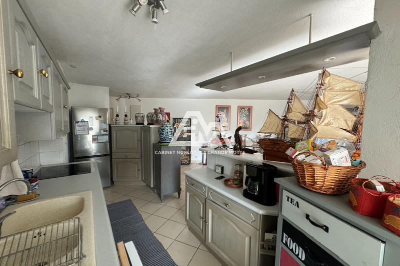 Appartement - 87 m² - 4 pièces