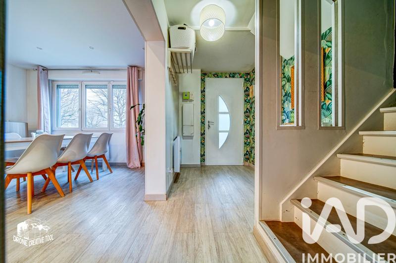 Maison - 90 m² - 4 pièces