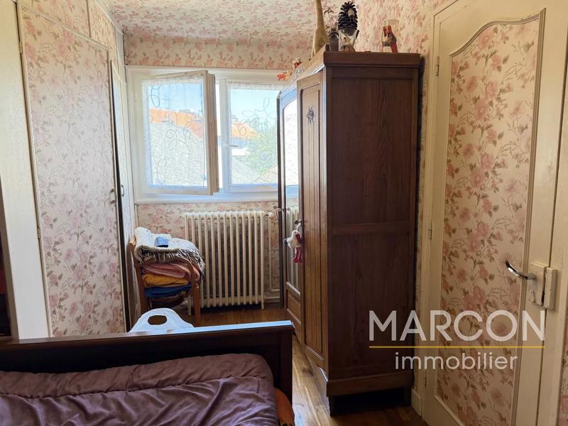 Maison - 143 m² - 7 pièces