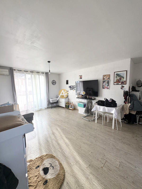 Appartement - 63 m² - 3 pièces