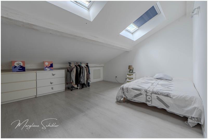 Maison - 250 m² - 8 pièces