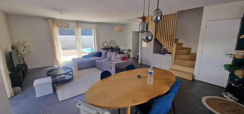 Villa - 90 m² - 4 pièces