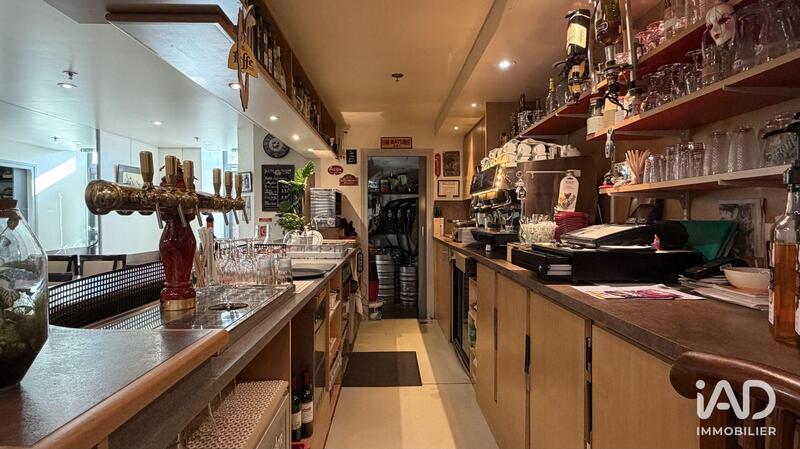 Local commercial - 67 m²