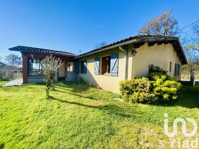 Maison - 137 m² - 5 pièces