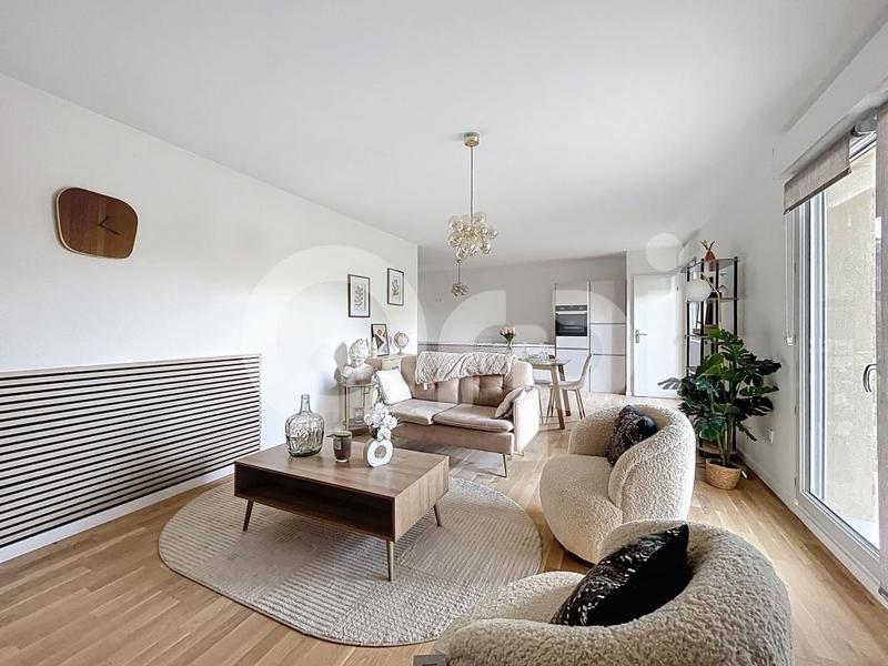 Appartement - 101 m² - 4 pièces