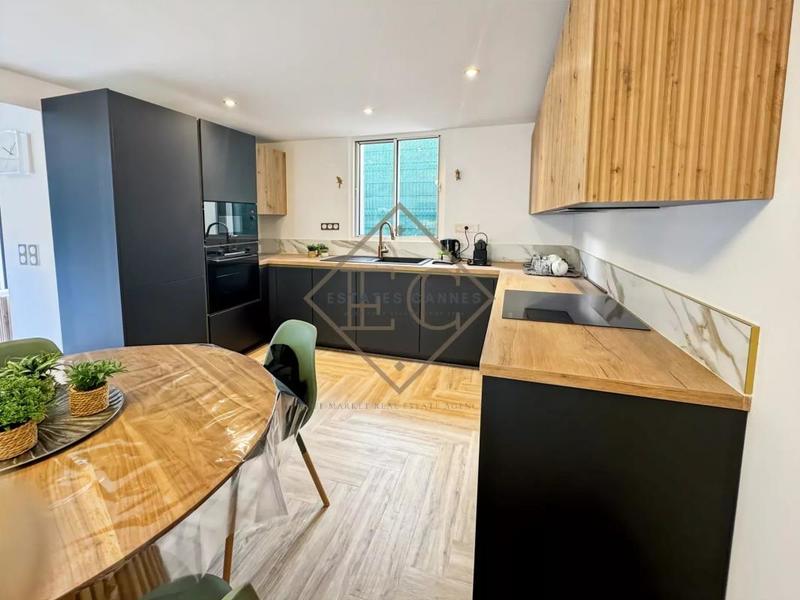 Maison de ville - 68 m² - 3 pièces