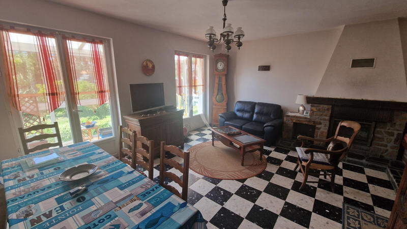 Maison - 138 m² - 6 pièces