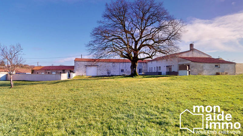 Maison - 234 m² - 7 pièces