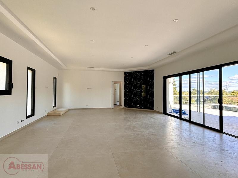 Villa - 136 m² - 5 pièces