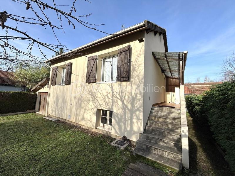 Maison - 87 m² - 5 pièces