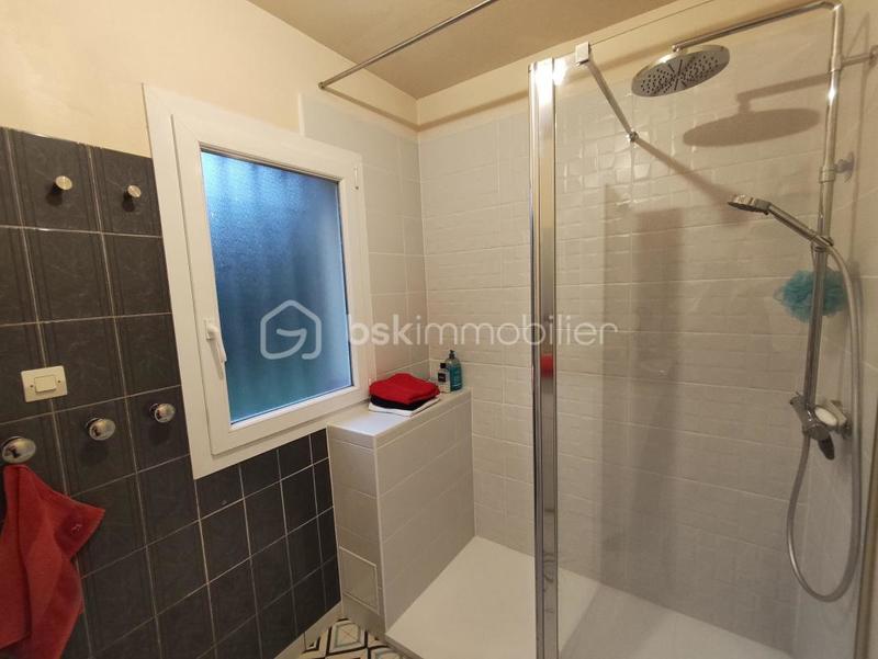 Maison - 87 m² - 5 pièces