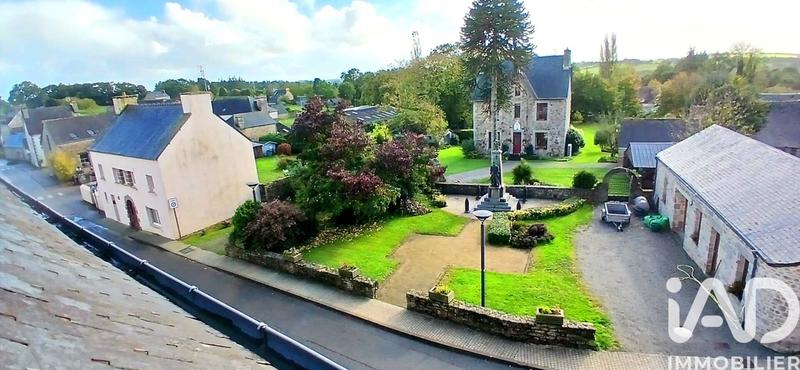 Maison de village - 211 m² - 12 pièces