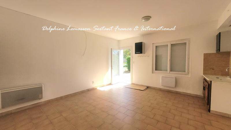 Maison - 240 m² - 12 pièces