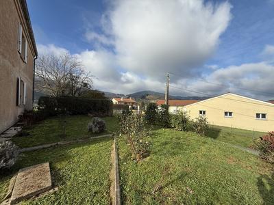 Maison - 95 m² - 4 pièces