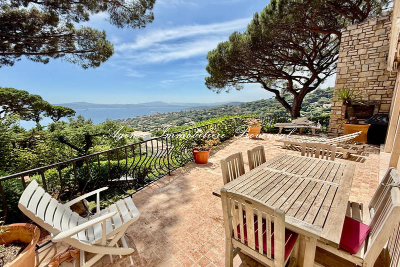 Villa - 230 m² - 7 pièces