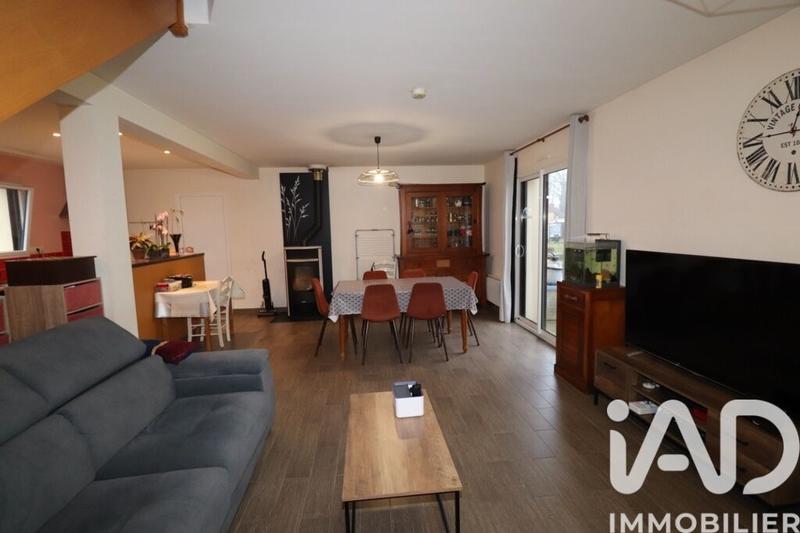 Maison - 90 m² - 4 pièces