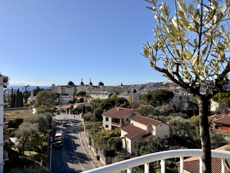 Appartement - 80 m² - 3 pièces