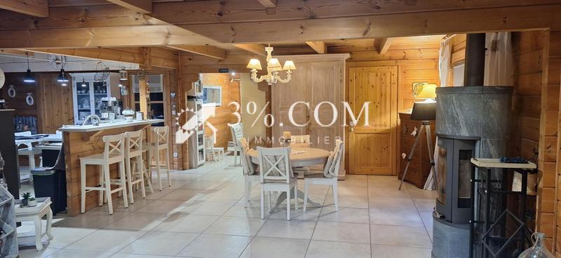 Maison - 111 m² - 4 pièces