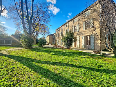 Maison - 363 m² - 12 pièces