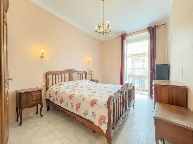 Appartement - 118 m² - 5 pièces