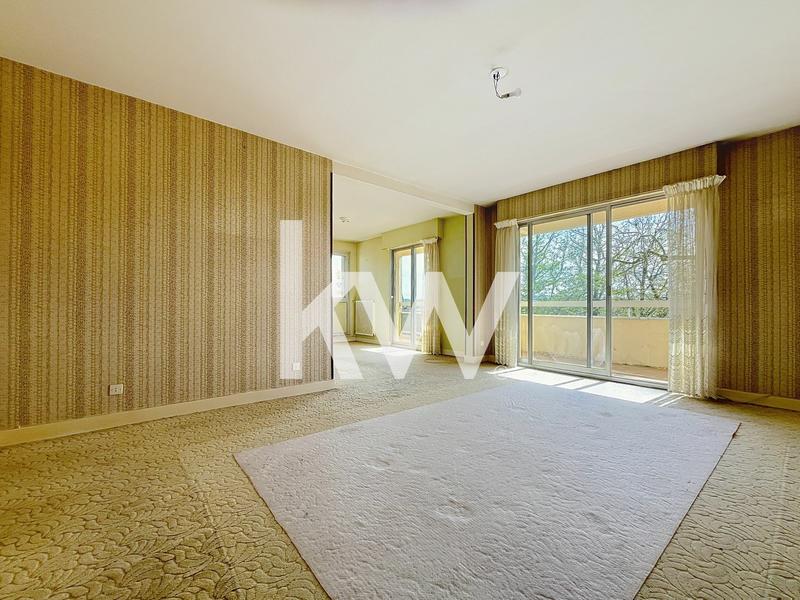 Appartement - 93 m² - 4 pièces