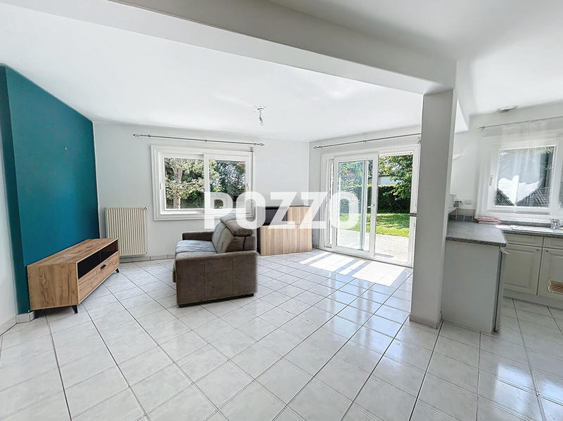 Maison - 100 m² - 6 pièces