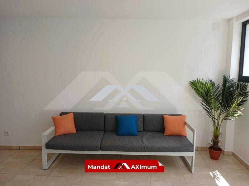 Maison - 140 m² - 4 pièces