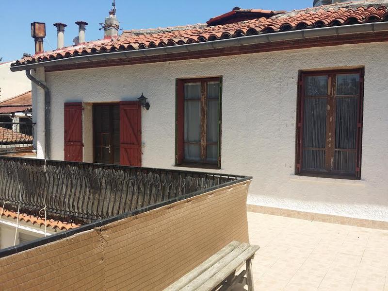 Appartement ancien - 73 m² - 3 pièces