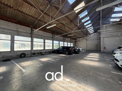 Parking / Garage - 10 m²